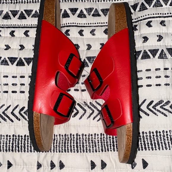 NWT Red Dual Buckle Sandals - Picture 6 of 8